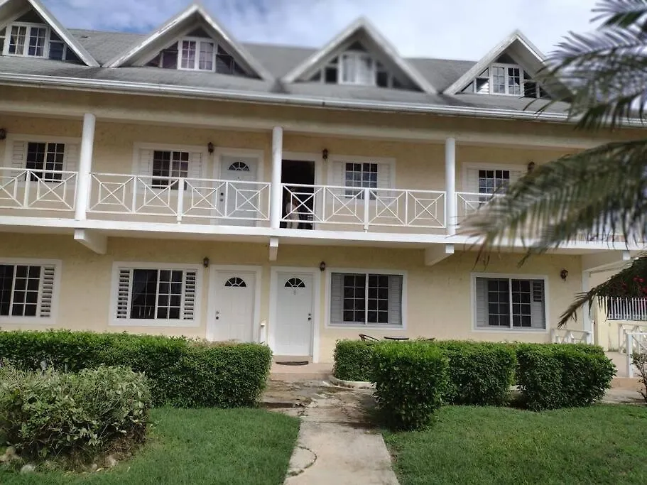 Club Caribbean Apartments Runaway Bay Jamaica